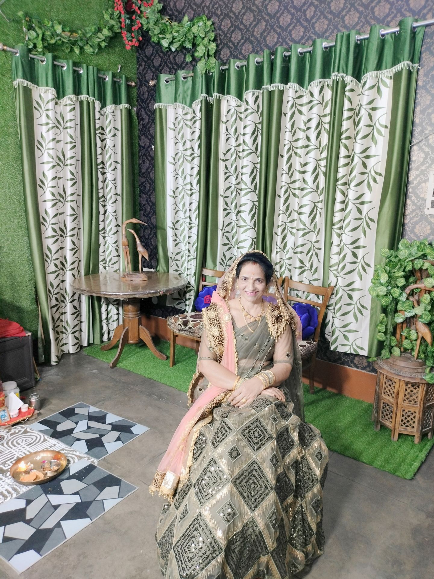 thepalakandpallav-Palak-Viprakulkirti-Pallav-Viprakulkirti-family-father-mother-mom-dad