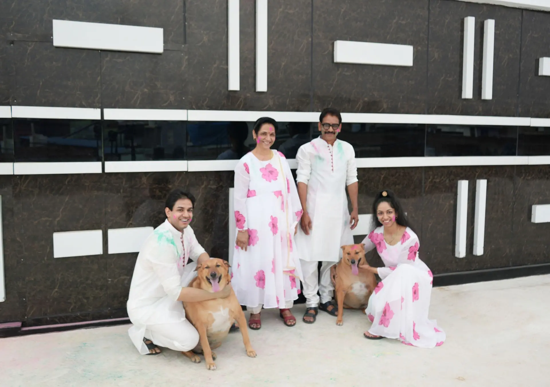 thepalakandpallav-Palak-Viprakulkirti-Pallav-Viprakulkirti-family-father-mother-mom-dad