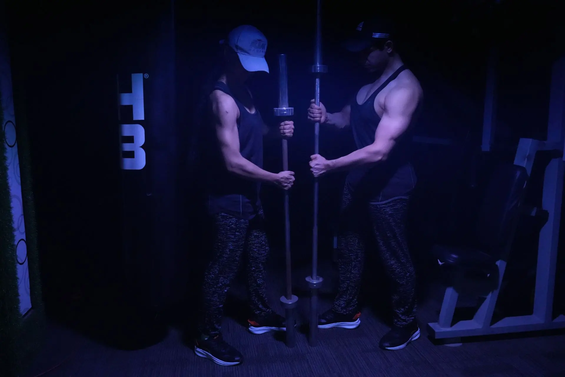 thepalakandpallav-Palak-Viprakulkirti-Pallav-Viprakulkirti-gym-fitness-IFC-Indian-Fitness-Centre